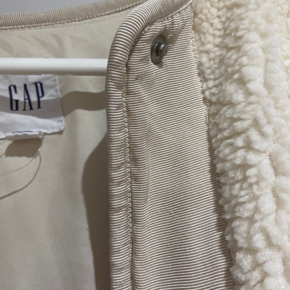 Gap Sherpa Coat - Picture 3 of 3